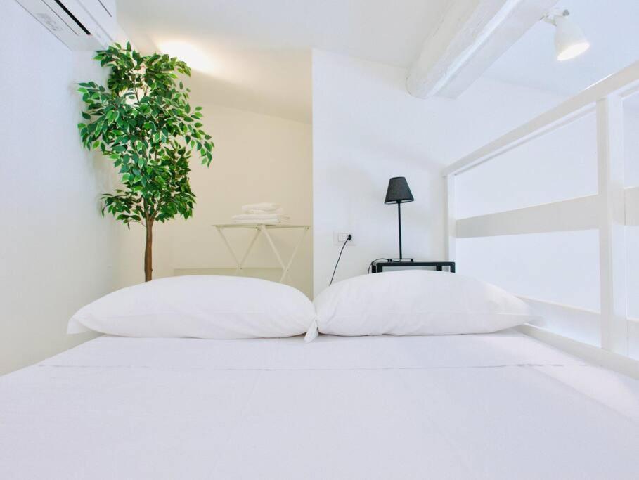 Bright Flat In Oltrarno Apartamento